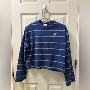💙 Nike Sportswear Striped Oversized Crop Wide Sleeve Top